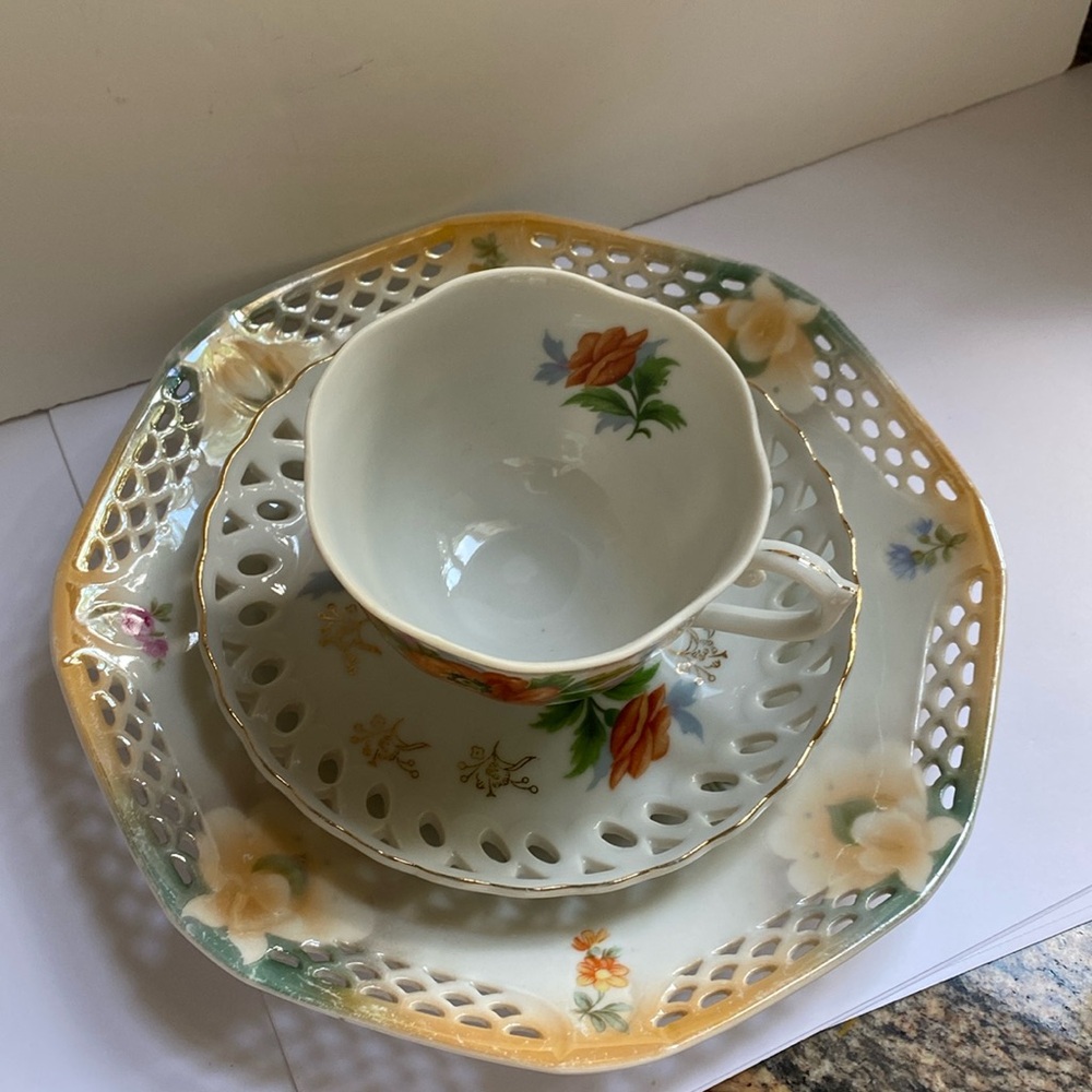 Vintage hand painted Germany reticulated serving plate. ESD Japan teacup